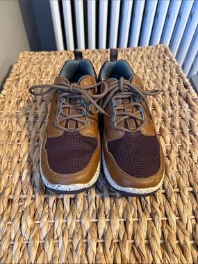 L.L. Bean Traverse Trail Outdoor Brown Leather Mesh Sneakers